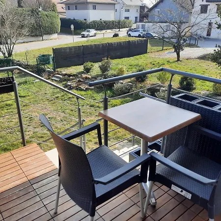 Duplex Proche De Geneve Et Du Lac Leman Veigy-Foncenex Exterior photo