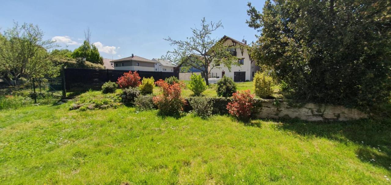 Duplex Proche De Geneve Et Du Leman Apartment